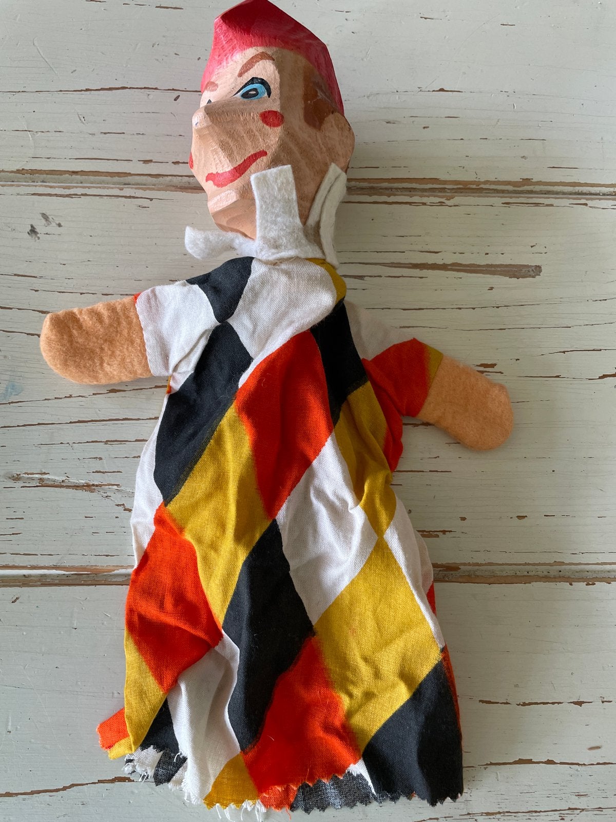 Vintage handpop met houten hoofd - Harlekijn, Kinderen en Baby's, Speelgoed | Poppen, Ophalen of Verzenden, Gebruikt, Overige typen