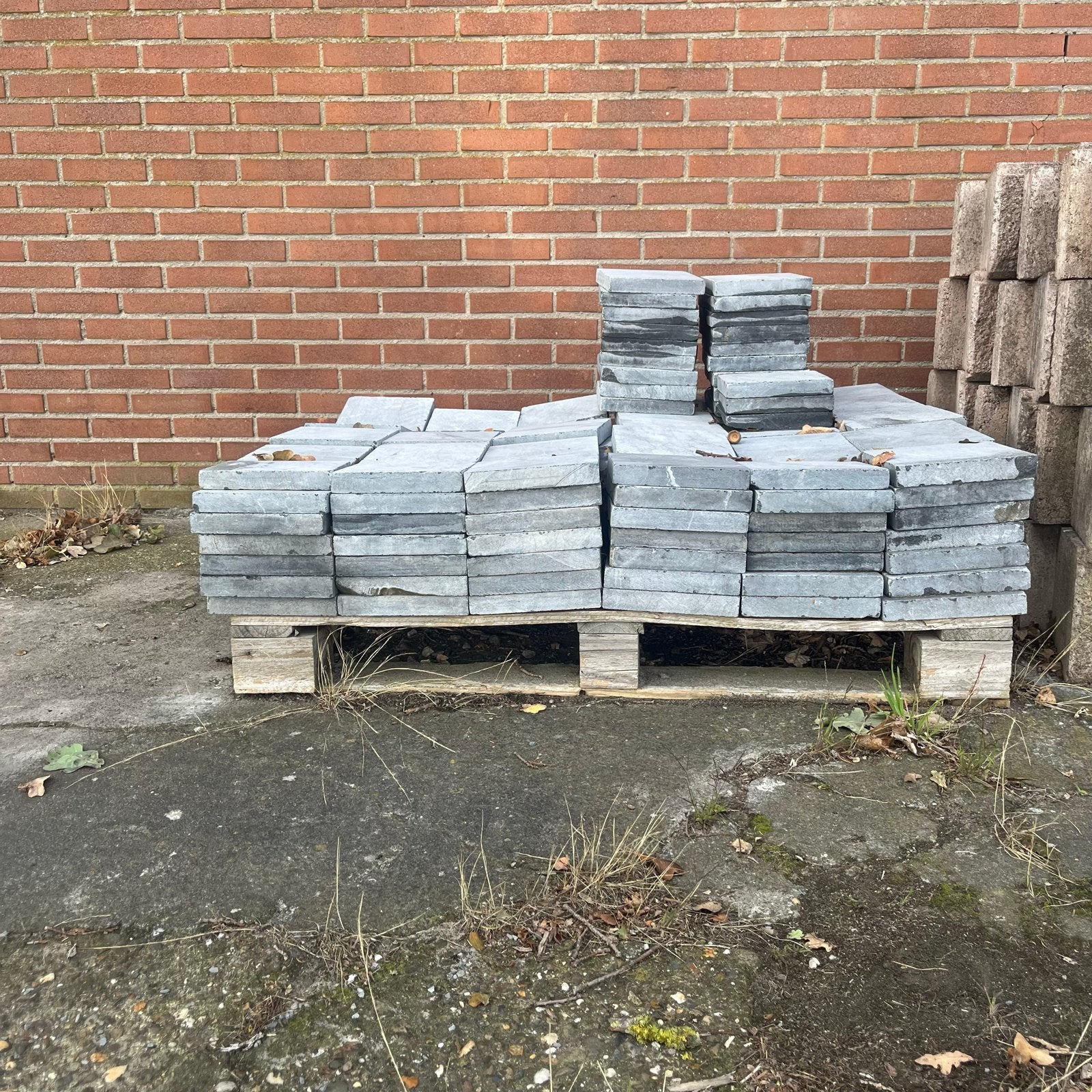 Belgisch hardsteen tegels - ca. 4m², Gebruikt, Ophalen of Verzenden, Terrastegels, Natuursteen