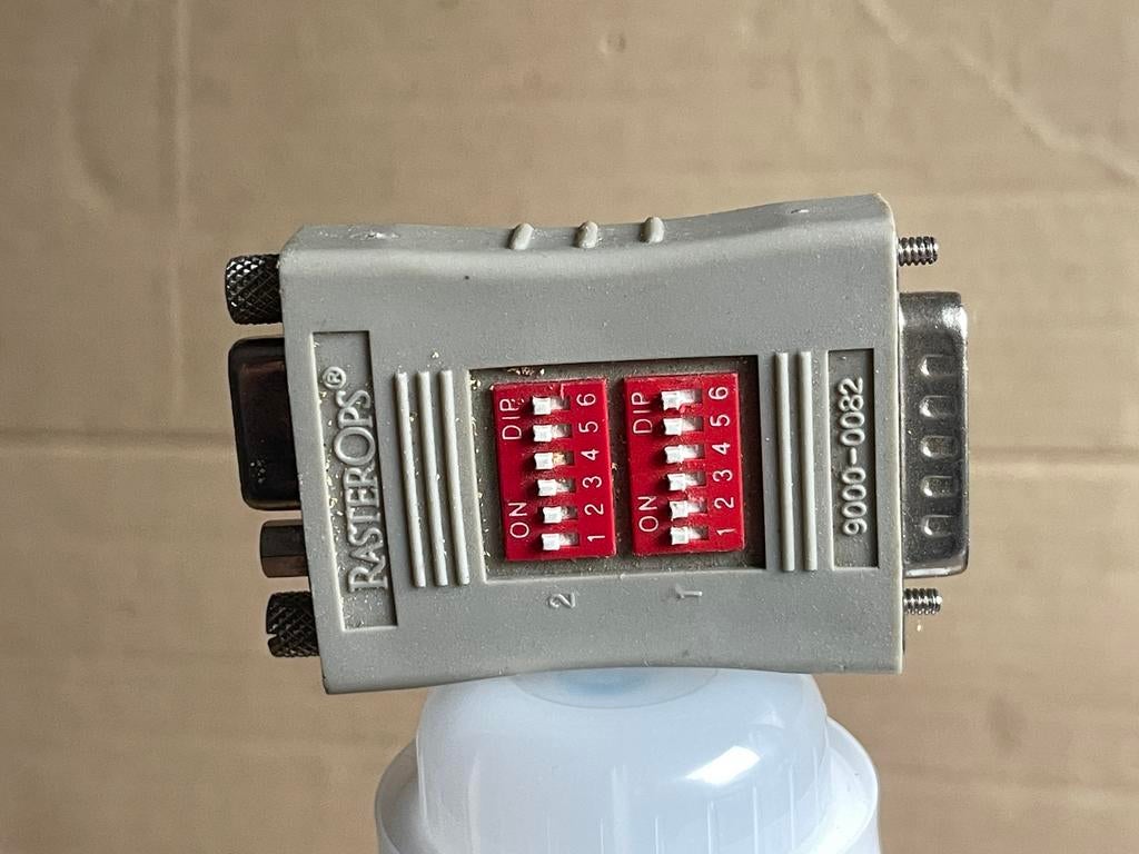 Serieel kabel adapter Rasterops 9000-0082, Ophalen of Verzenden, Zo goed als nieuw