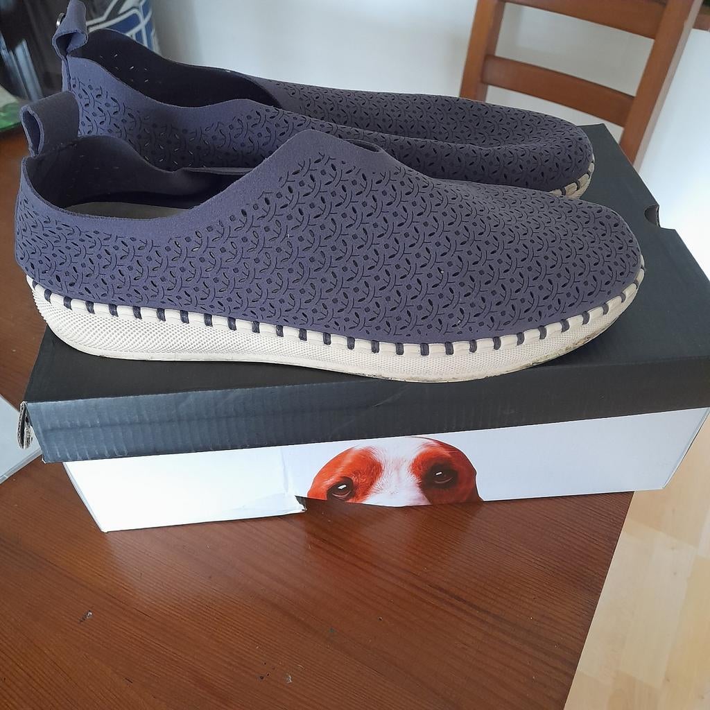 Hush Puppies instappers maat 45 blauw zgan, Blauw, Instappers, Ophalen of Verzenden, Zo goed als nieuw