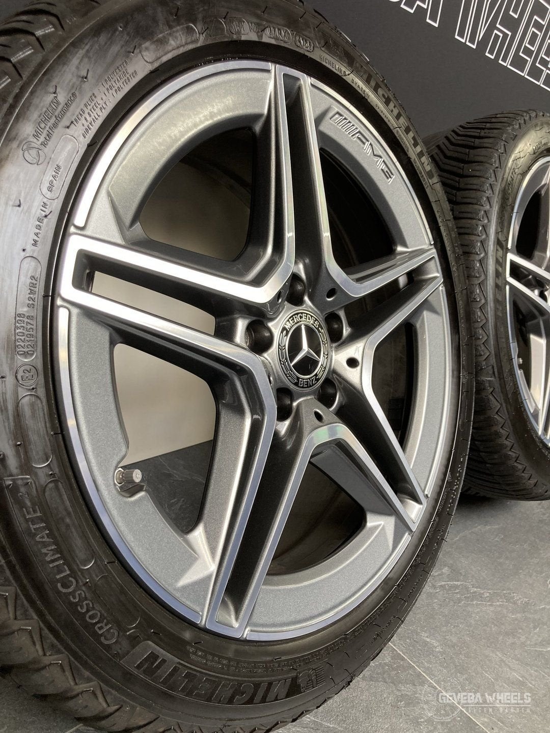 18” originele Mercedes A W177 AMG velgen + allseason banden, Auto-onderdelen, Banden en Velgen, 18 inch, Gebruikt, -, -