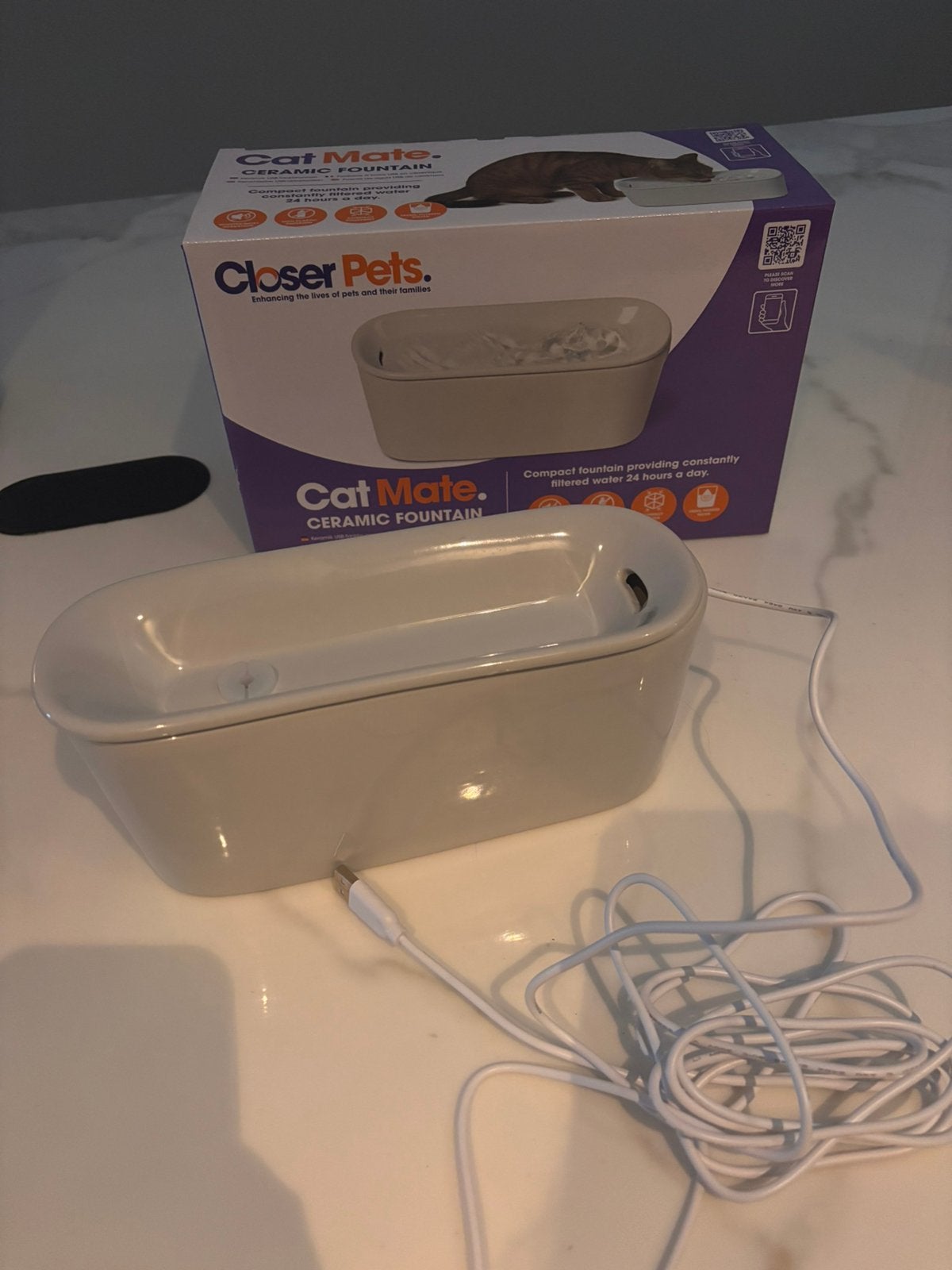 Katten fontein, Dieren en Toebehoren, Kattenvoerbakken en Drinkbakken, Ophalen, Zo goed als nieuw