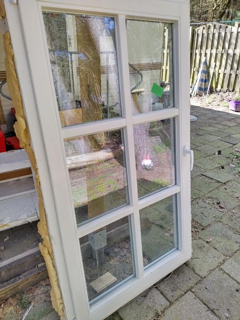 Mooie degelijke witte openslaand en kiepraam., Doe-het-zelf en Verbouw, Kozijnen en Schuifpuien, Ophalen, Hout, Raamkozijn