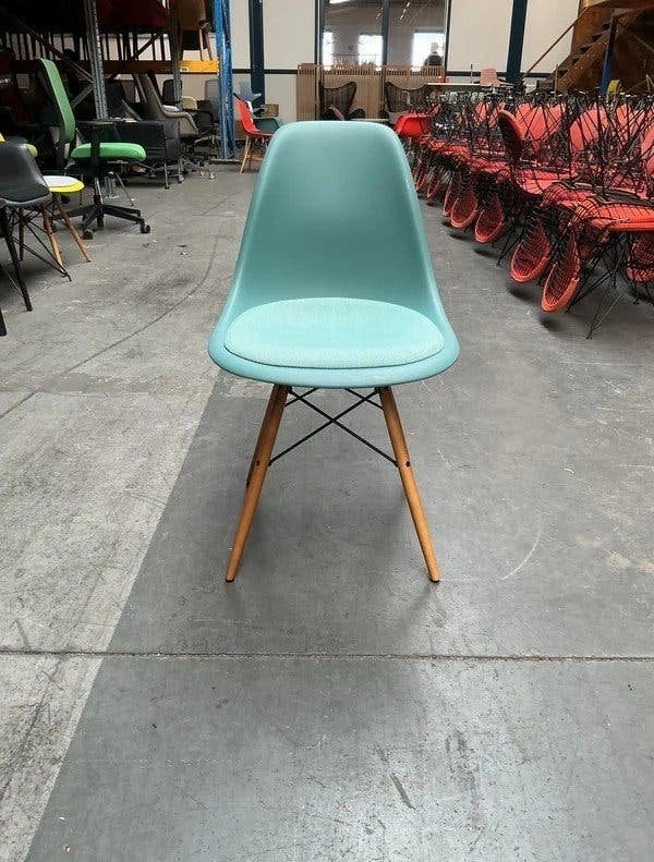 Vitra Eames Plastic Chair DSW Stoel | Groen |Stoffen Zitting, Gebruikt, Overige kleuren, -, Kunststof