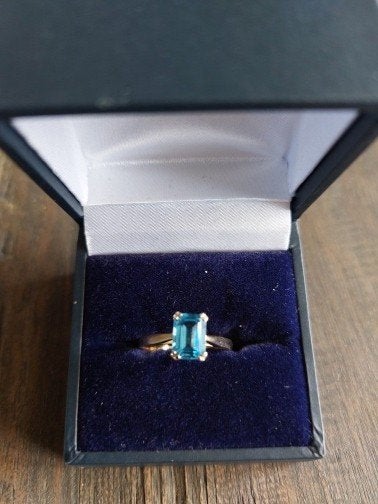 Geel Gouden ring met Swiss Topaas, Geel, Nieuw, Ophalen of Verzenden, 17 tot 18