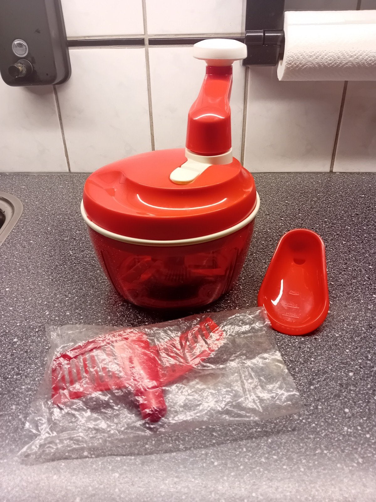 Tupperware quick chef- Rood, Overige typen, Ophalen of Verzenden, Rood, Met deksel