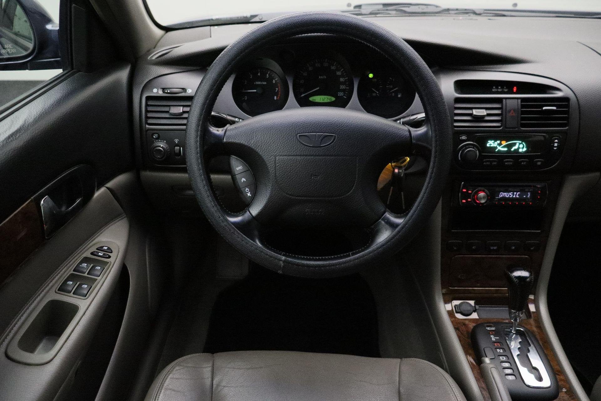 Daewoo Evanda 2.0 CDX 2003 | Trekhaak | Airco | Elektrische, Auto's, Gebruikt, 4 cilinders, 700 kg, Blauw