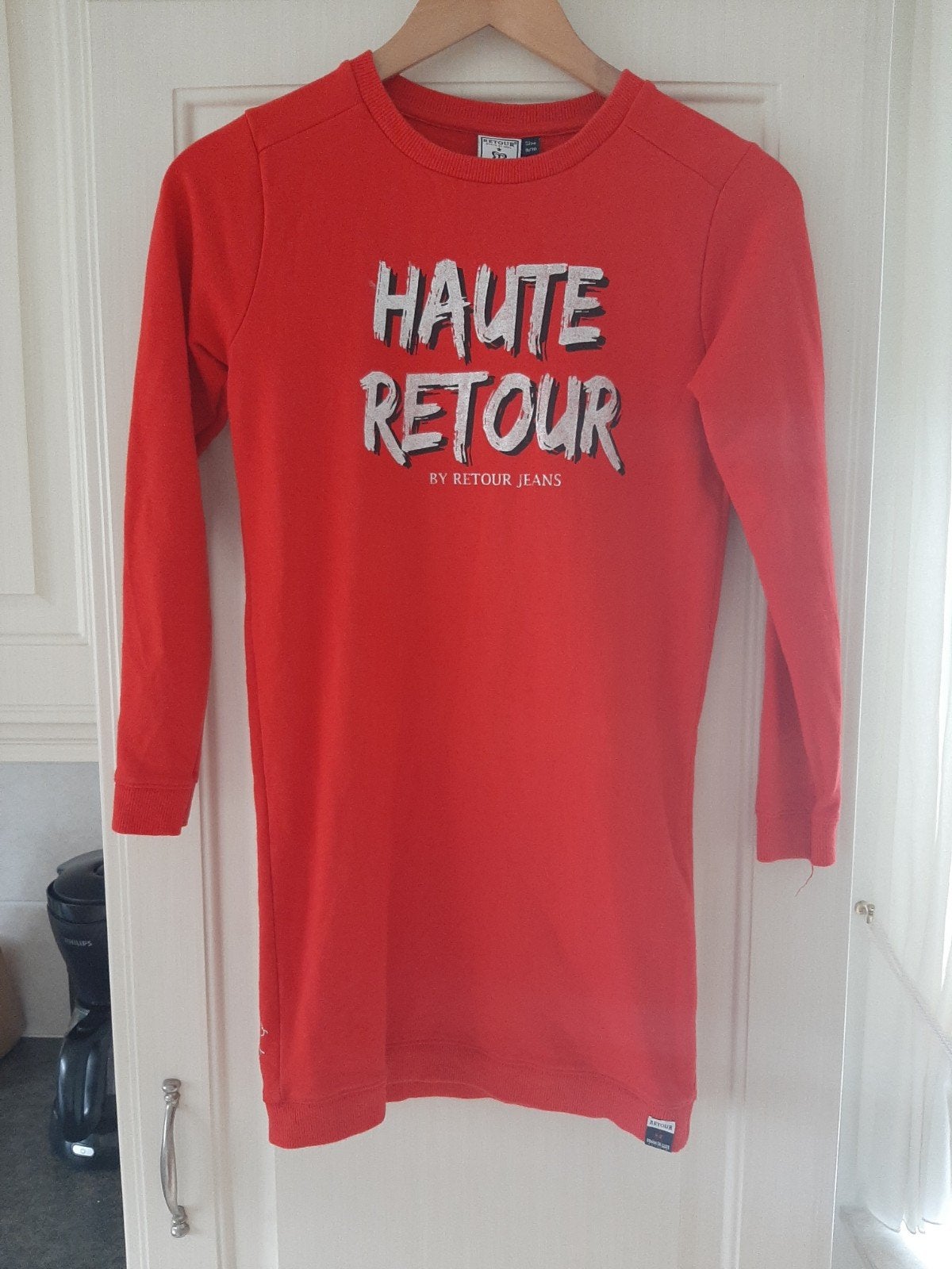 Nieuwe rode retour jurk maat 9 / 10  146 152, Meisje, Nieuw, Ophalen of Verzenden, Jurk of Rok