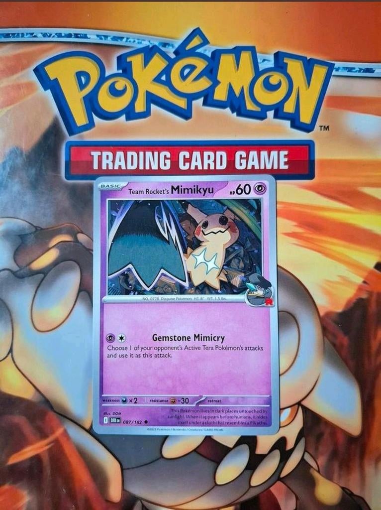 Team rocket's Mimikyu 087/182 Destined Rivals nm-mint, Ophalen of Verzenden, Zo goed als nieuw, Losse kaart