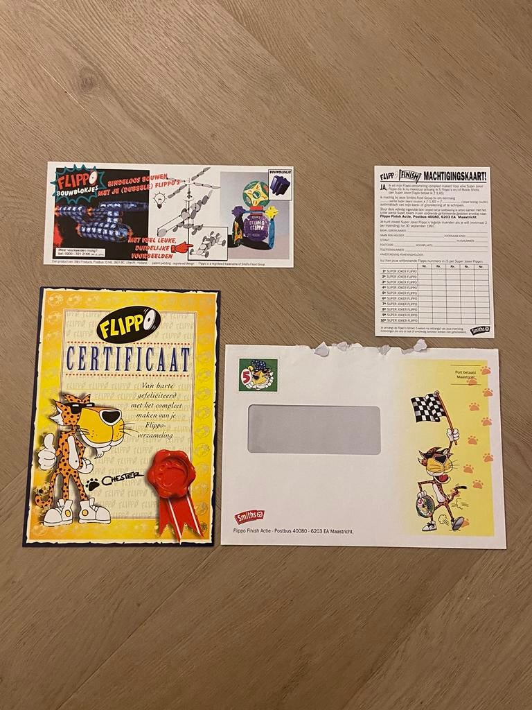 Diverse Flippo artikelen, verzamelaars Certifcaat enz, Verzamelen, Flippo's, Ophalen of Verzenden, Losse flippo's