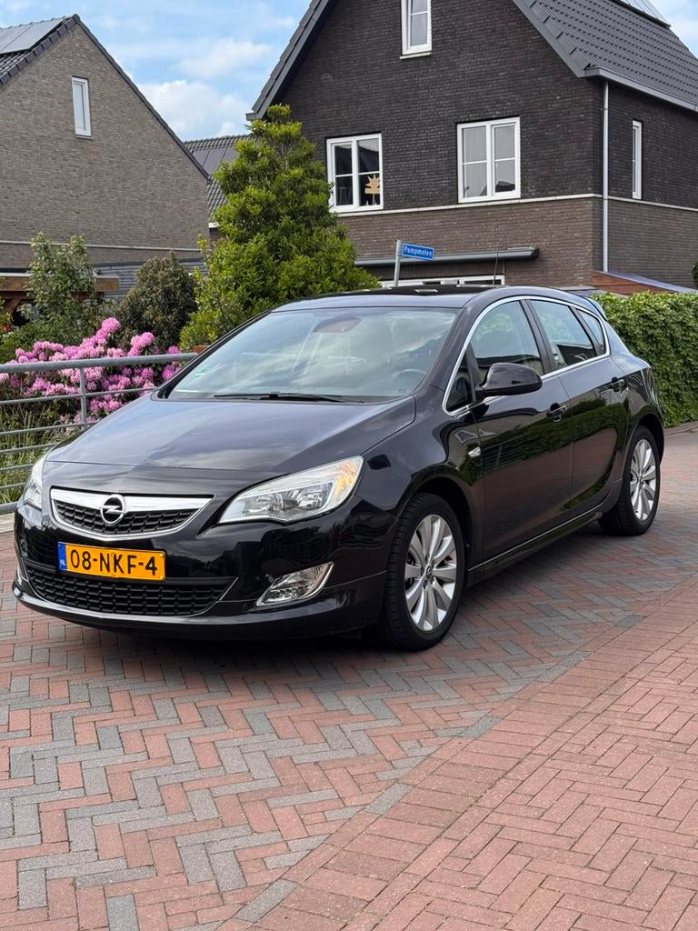 Opel Astra 1.4 Ecotec 74KW 5-D 2010 Zwart, Ophalen of Verzenden