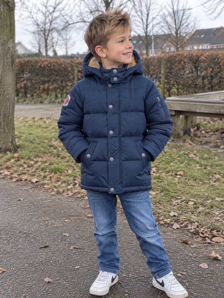 Winterjas FarOUT donkerblauw maat 116-122 NIEUW, SO, Nieuw, Info@juniorcompany.nl, Jongen
