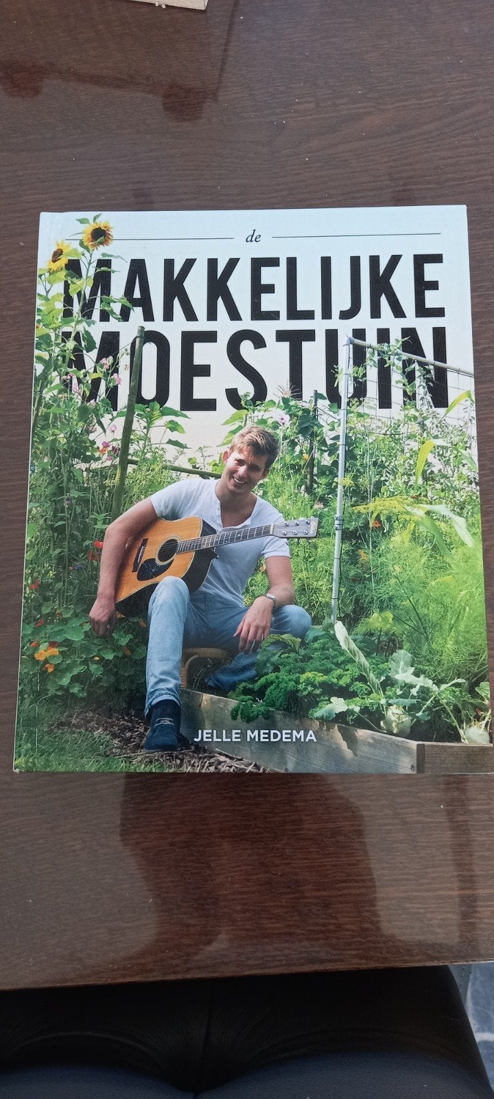 De Makkelijke Moestuin - Jelle Medema, Ophalen of Verzenden, Zo goed als nieuw, Jelle Medema, Moestuin