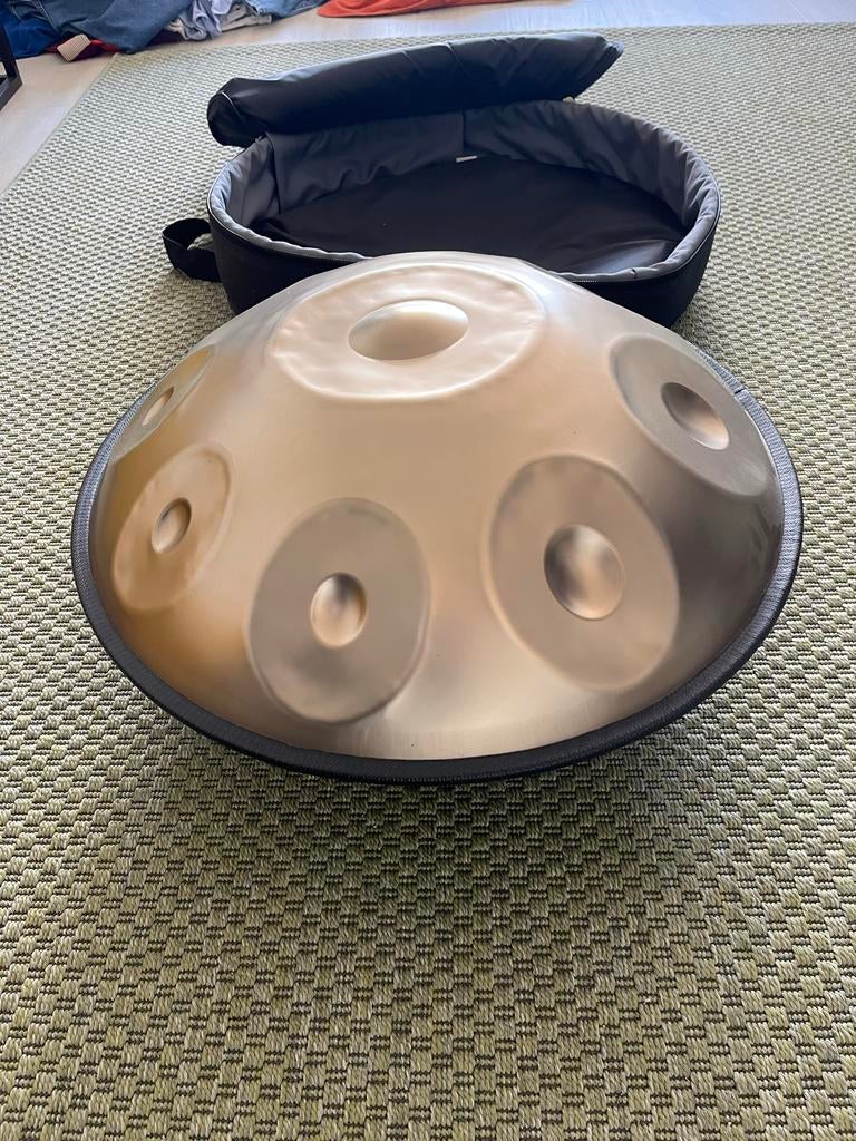 Handpan D Celtic Minor (432 Hz) + Beschermtas - RVS, Ophalen of Verzenden, Zo goed als nieuw