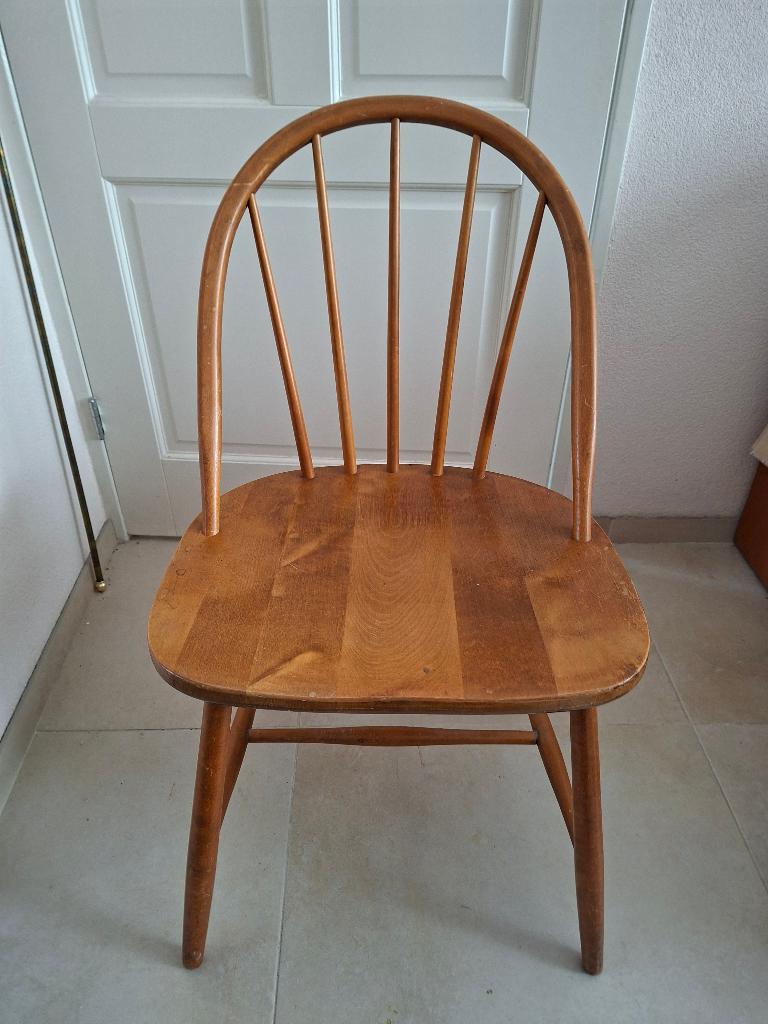 vintage houten spijlen stoel (windsor stijl), Antiek en Kunst, Antiek | Meubels | Stoelen en Banken, Ophalen
