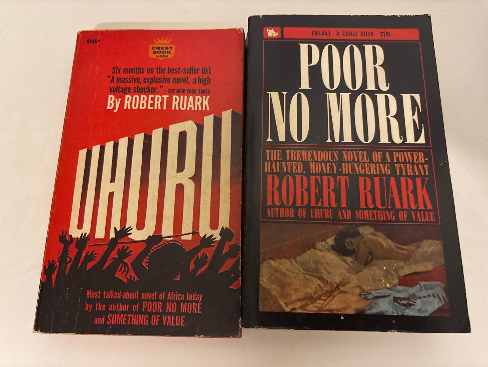 Set van 2 boeken: Uhuru en Poor No More van Robert Ruark, Ophalen of Verzenden, Gelezen, Amerika
