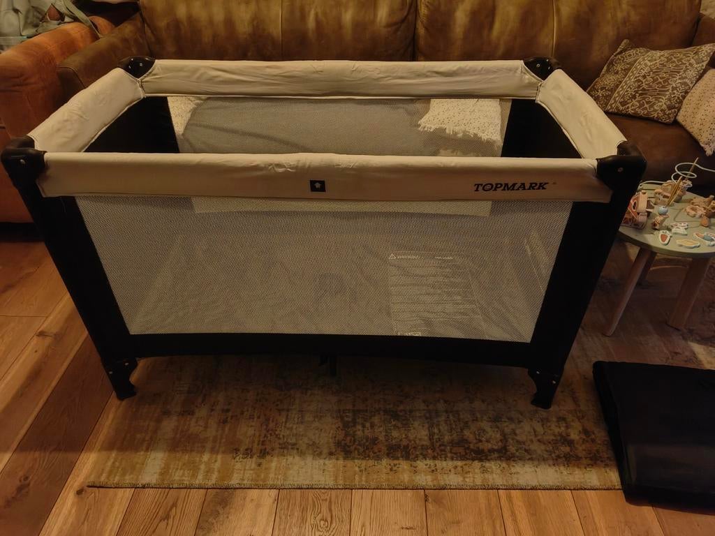 Topmark reisbedje 126x66cm met 2 matrassen en hoes & klamboe, Kinderen en Baby's, Ophalen, Gebruikt, Reisbedje