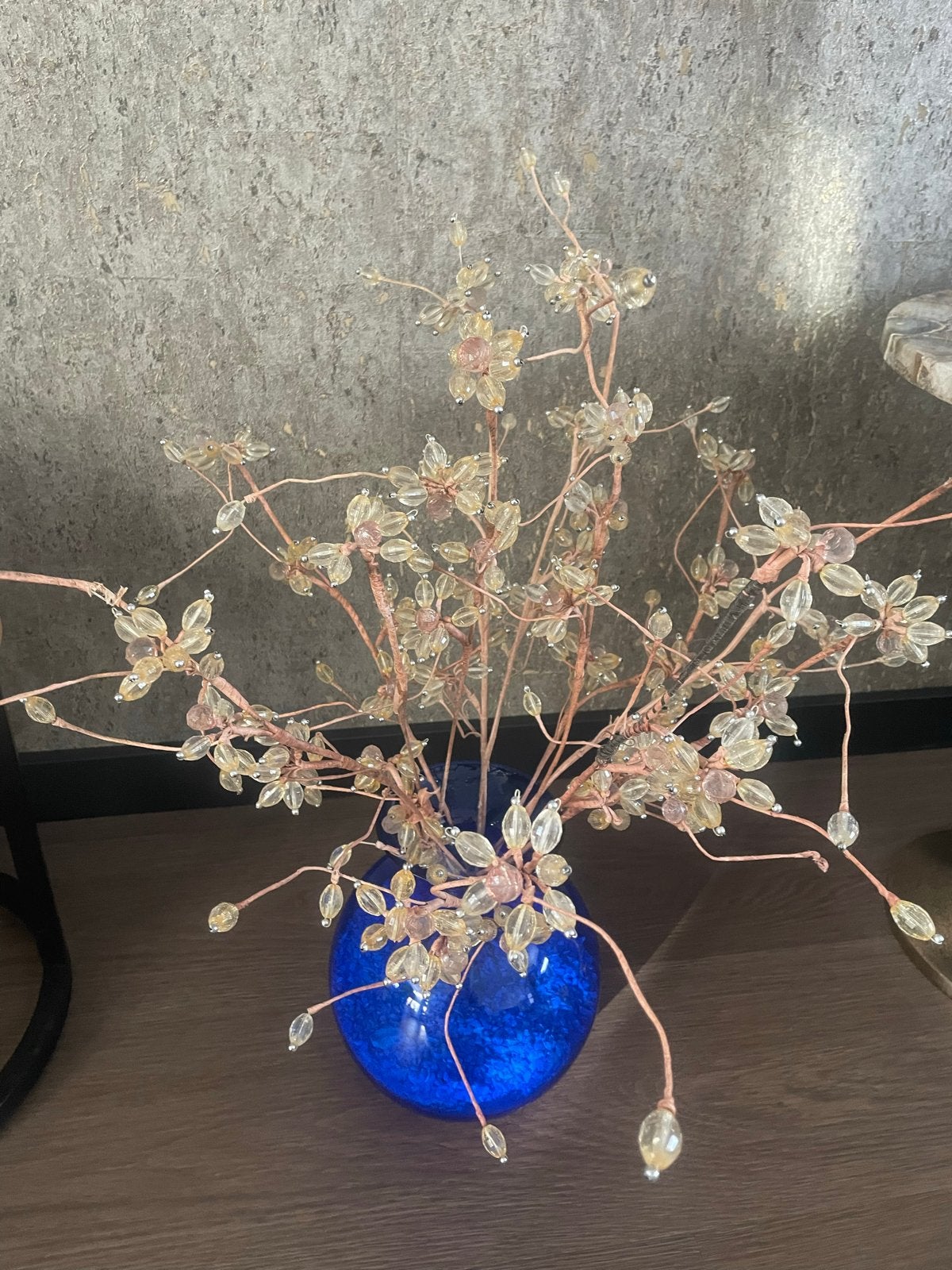 Decoratieve glazen bloemen in blauwe vaas, Ophalen, Meerkleurig, Zo goed als nieuw, Modern