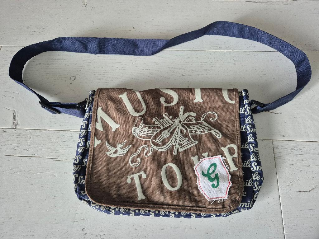 Te koop: oude Grolsch schoudertas in goede staat, Ophalen of Verzenden, Zo goed als nieuw, Overige typen, Grolsch