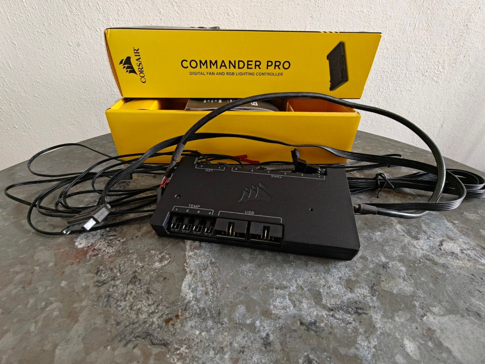 Corsair Commander Pro - Digitale Fan & RGB Controller, Ophalen of Verzenden, Gebruikt