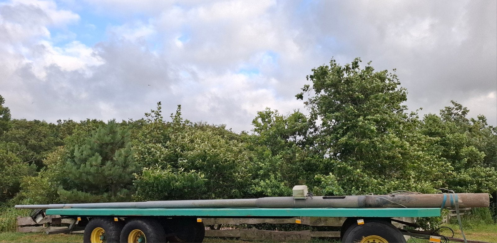 13 meter lichtmasten voor sportveld met armaturen, Ophalen, Gebruikt, 200 tot 500 watt, Lamp met armatuur