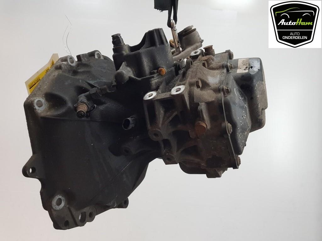 Versnellingsbak Schakel ABS Opel Adam 2015 24581813, Gebruikt, Bahnhofsplatz, Rüsselsheim am Main 65423, , Duitsland, Opel, Opel Automobile GmbH