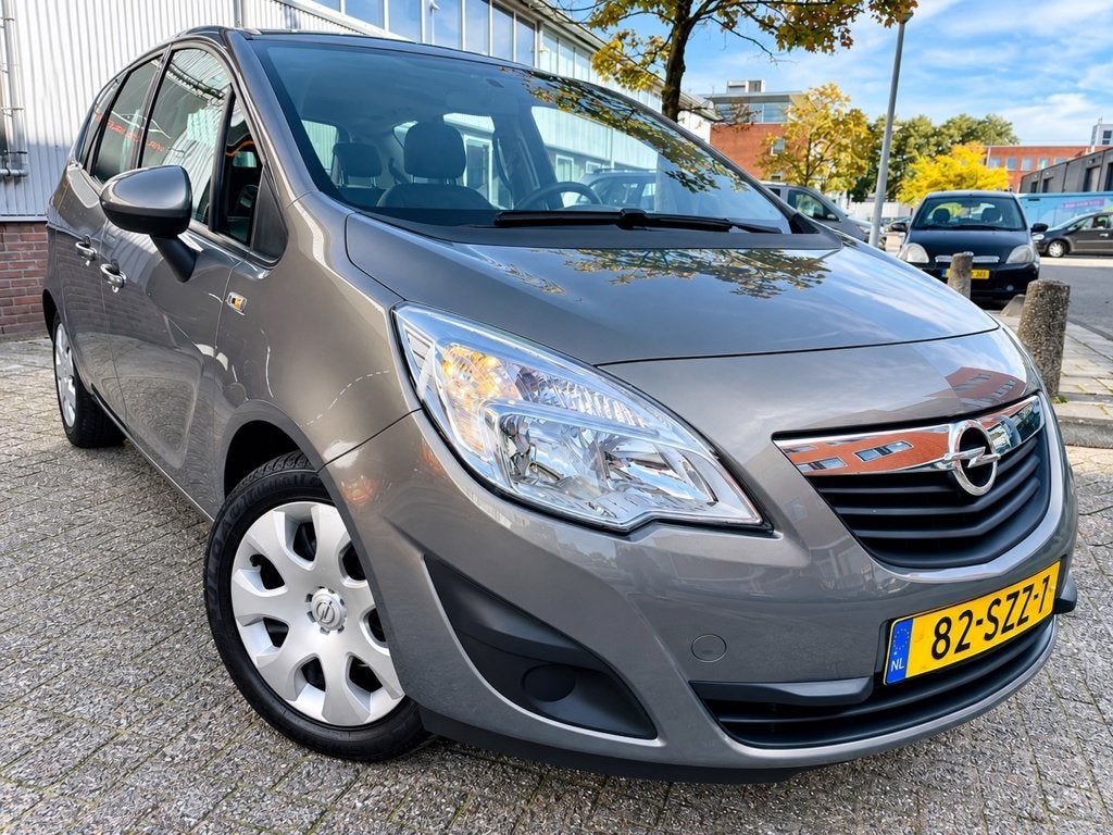 Opel Meriva 1.4 Edition AIRCO TREKHAAK Cruise ctrl, Voorwielaandrijving, 101 pk, Gebruikt, 4 cilinders