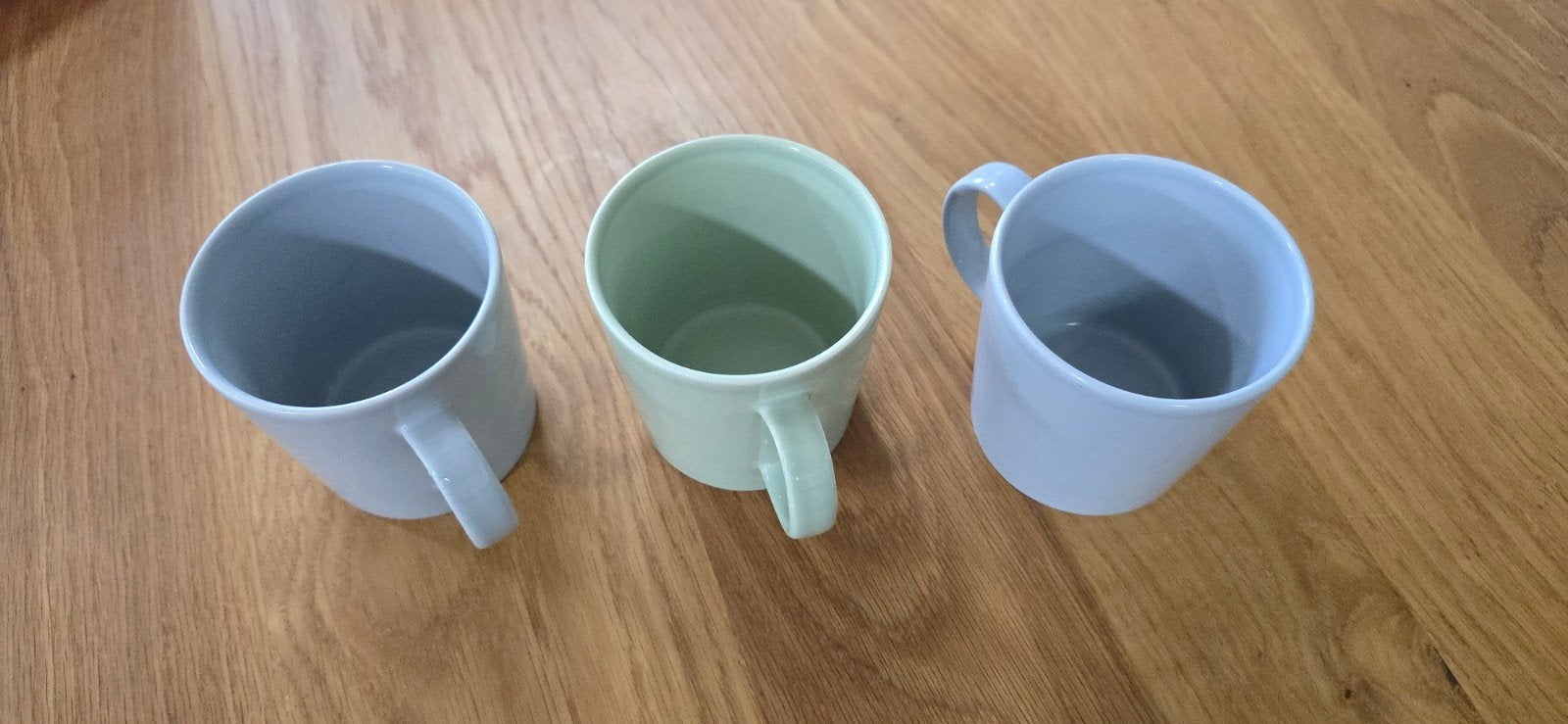 IITTALA Teema mokken set van 3 - Diverse kleuren, Overige merken, Keramiek, Zo goed als nieuw, Modern