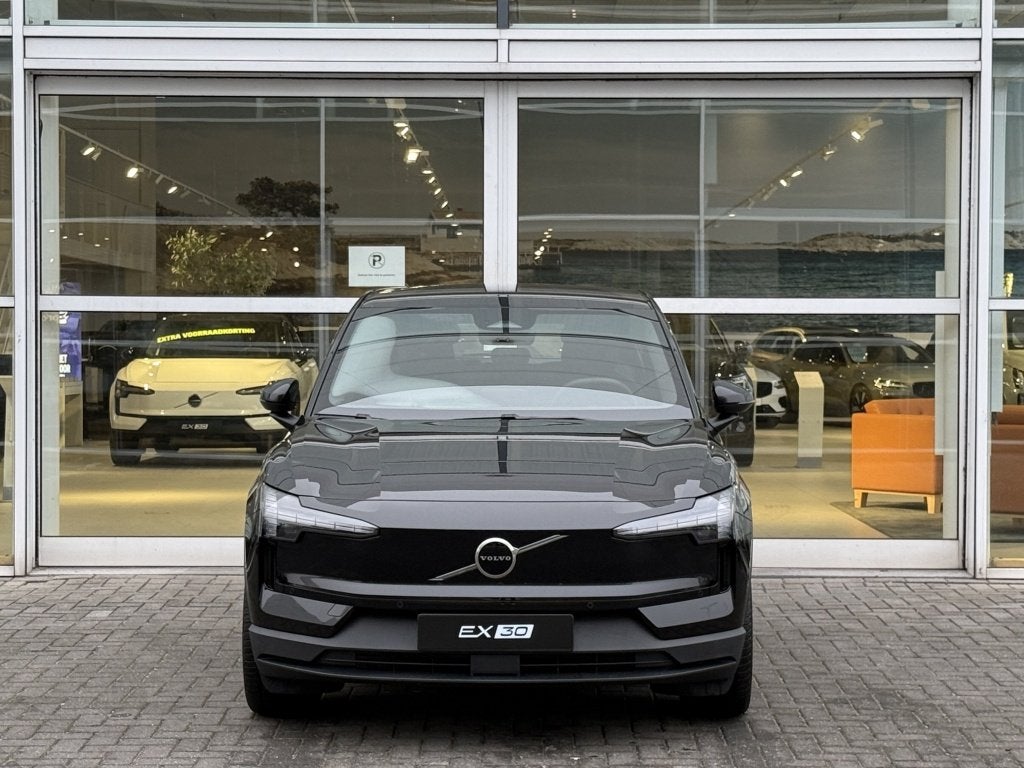 Volvo EX30 Extended Plus 272PK/69kWh| Adap.Cruise| H&K Sound, Automaat, 476 km, Gebruikt, EX30