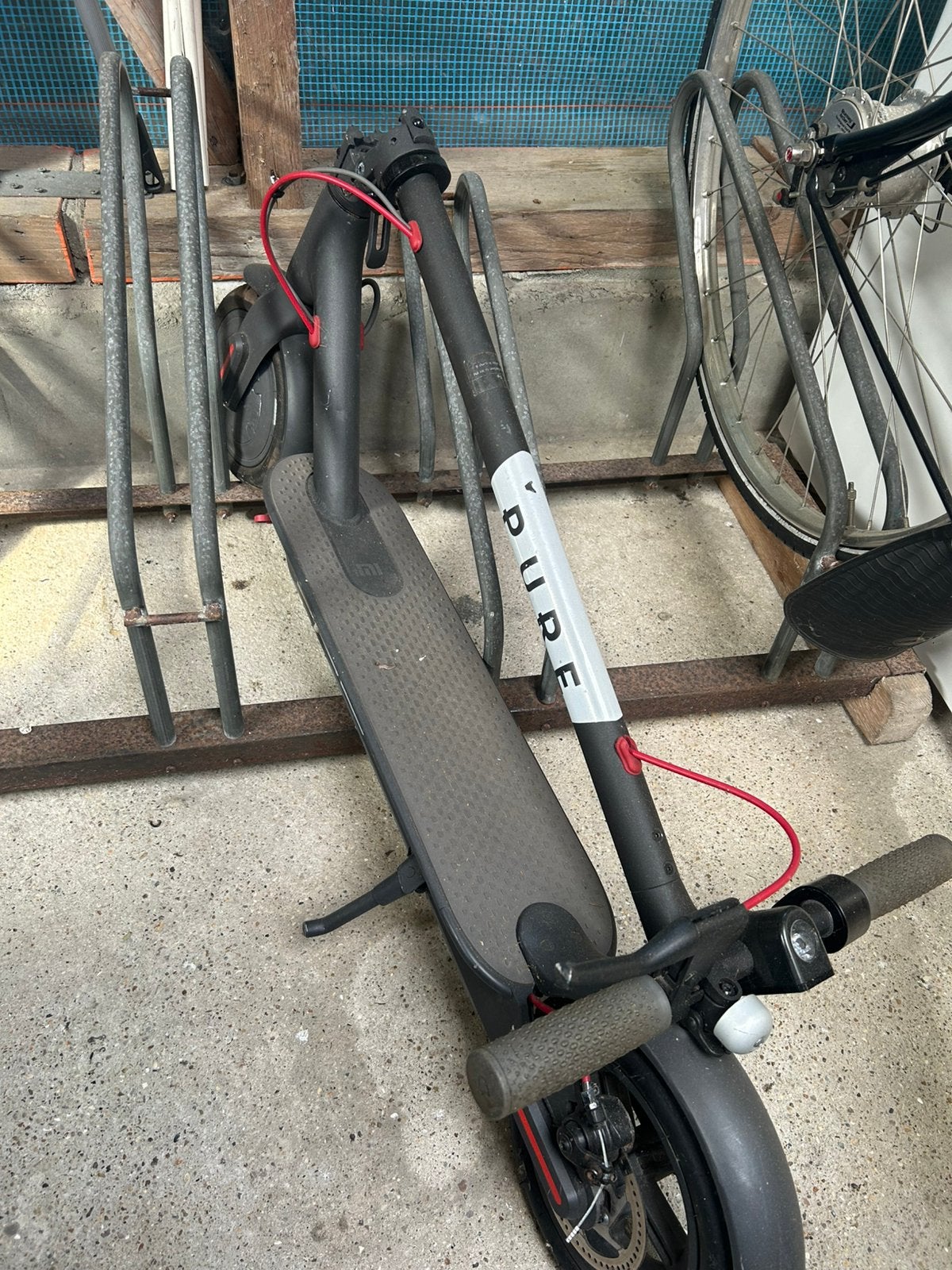 Elektrische step (E-scooter) - Pure Electric, Fietsen en Brommers, Ophalen, Gebruikt, Elektrische step (E-scooter)
