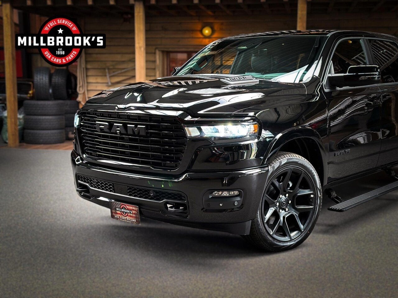 Dodge Ram 1500 3.0 Hurricane Premium Laramie Night, | BTW Au, Auto's, Automaat, Zwart, Zwart, Leder