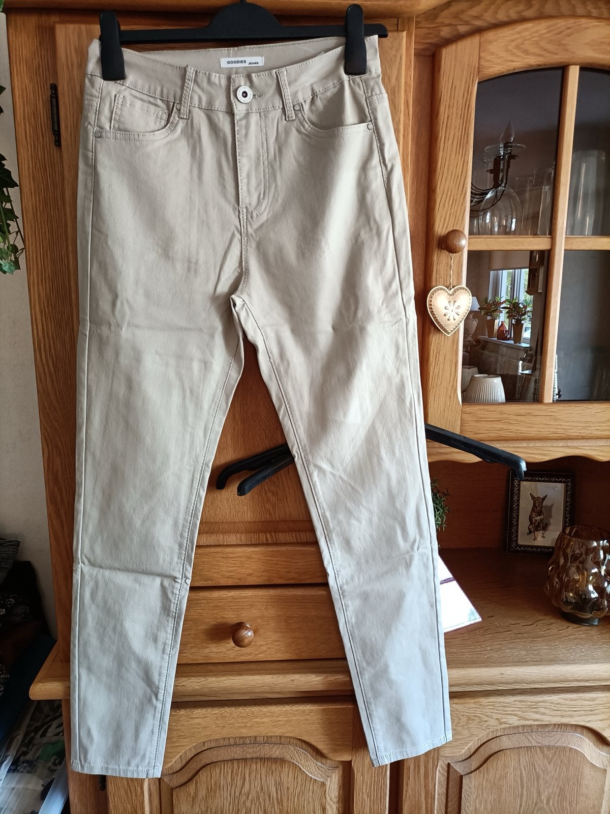 Goodies leatherlook broek - Beige maat 40, Kleding | Dames, Maat 38/40 (M), Beige, Nieuw, Ophalen of Verzenden