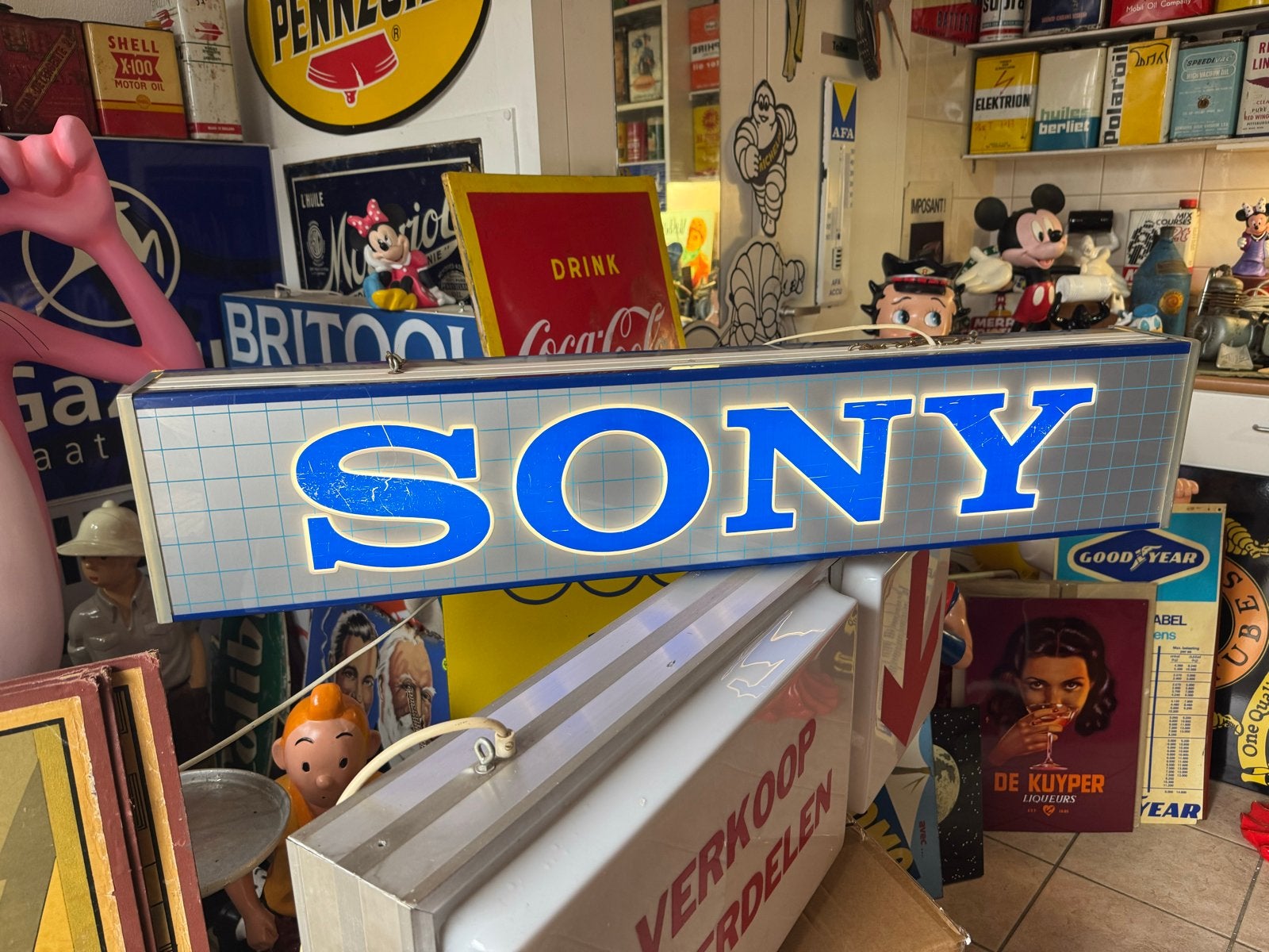 Vintage Sony Lichtbak Reclamebord - Uniek Verzamelobject, Antiek en Kunst, Antiek | Tv's en Audio, Ophalen