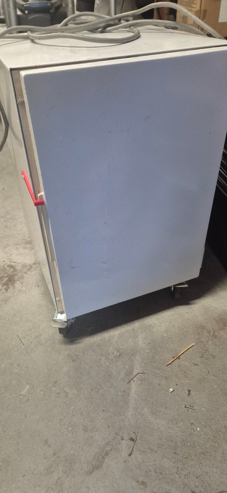 Compacte koelkast - Ideaal voor kleine ruimtes, Gebruikt, Ophalen of Verzenden, Minder dan 75 liter, Met vriesvak