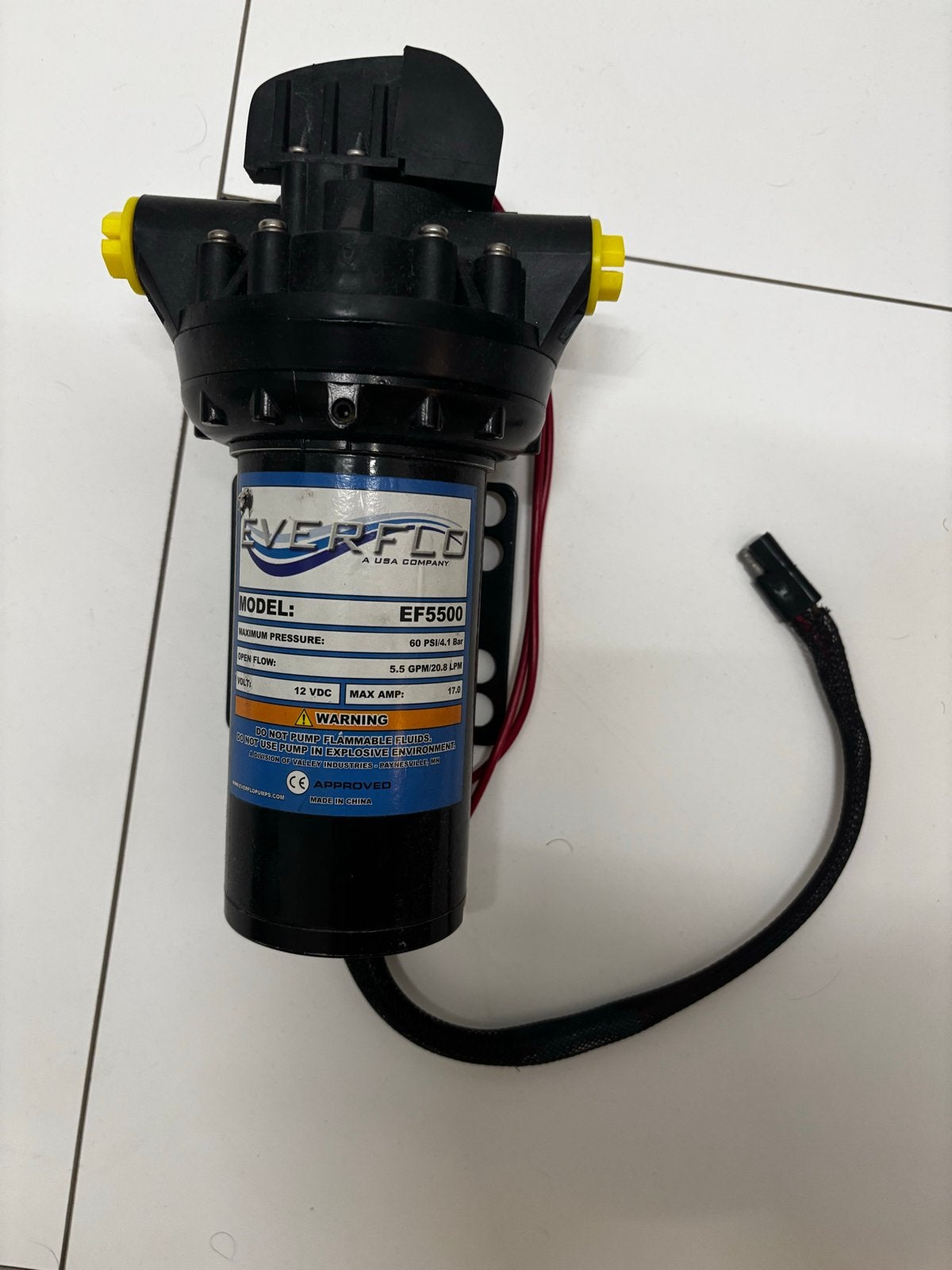 Everflo EF5500 12V Pomp - 60 PSI, 20.8 LPM, Ophalen of Verzenden