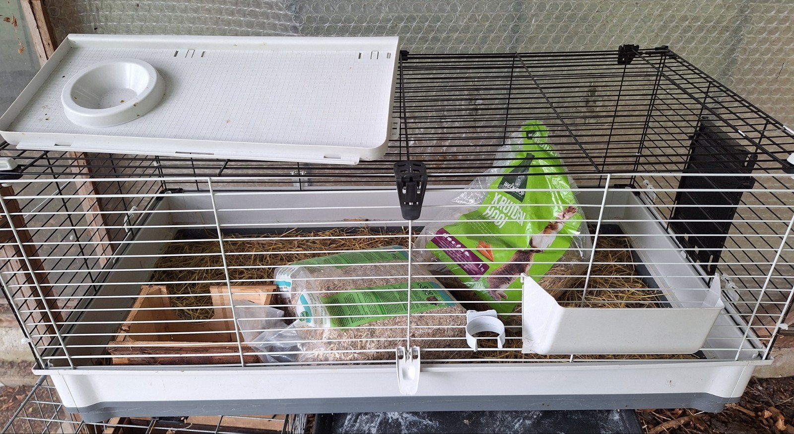 Konijn /  cavia hok, Dieren en Toebehoren, Knaagdieren en Konijnen | Hokken en Kooien, 110 cm of meer, Zo goed als nieuw, Hok