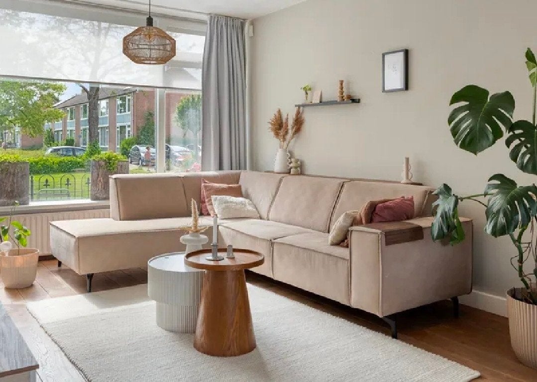 Japandi hoekbank beige kleur, Gebruikt, 125 tot 150 cm, Hoekbank, Ophalen of Verzenden