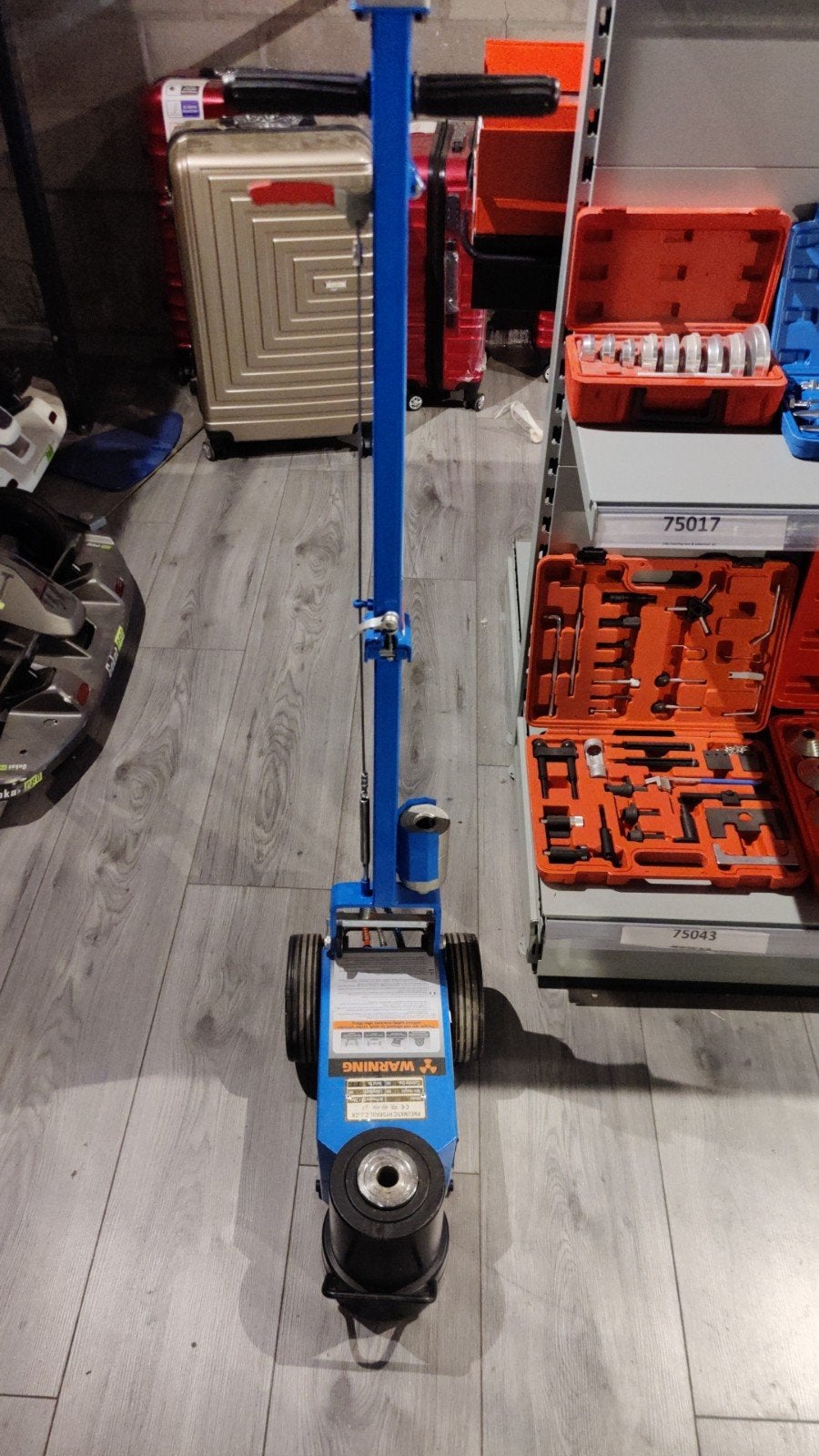 Robuuste pneumatische garagekrik 60 ton, Ophalen of Verzenden, Hydraulisch, Garagekrik