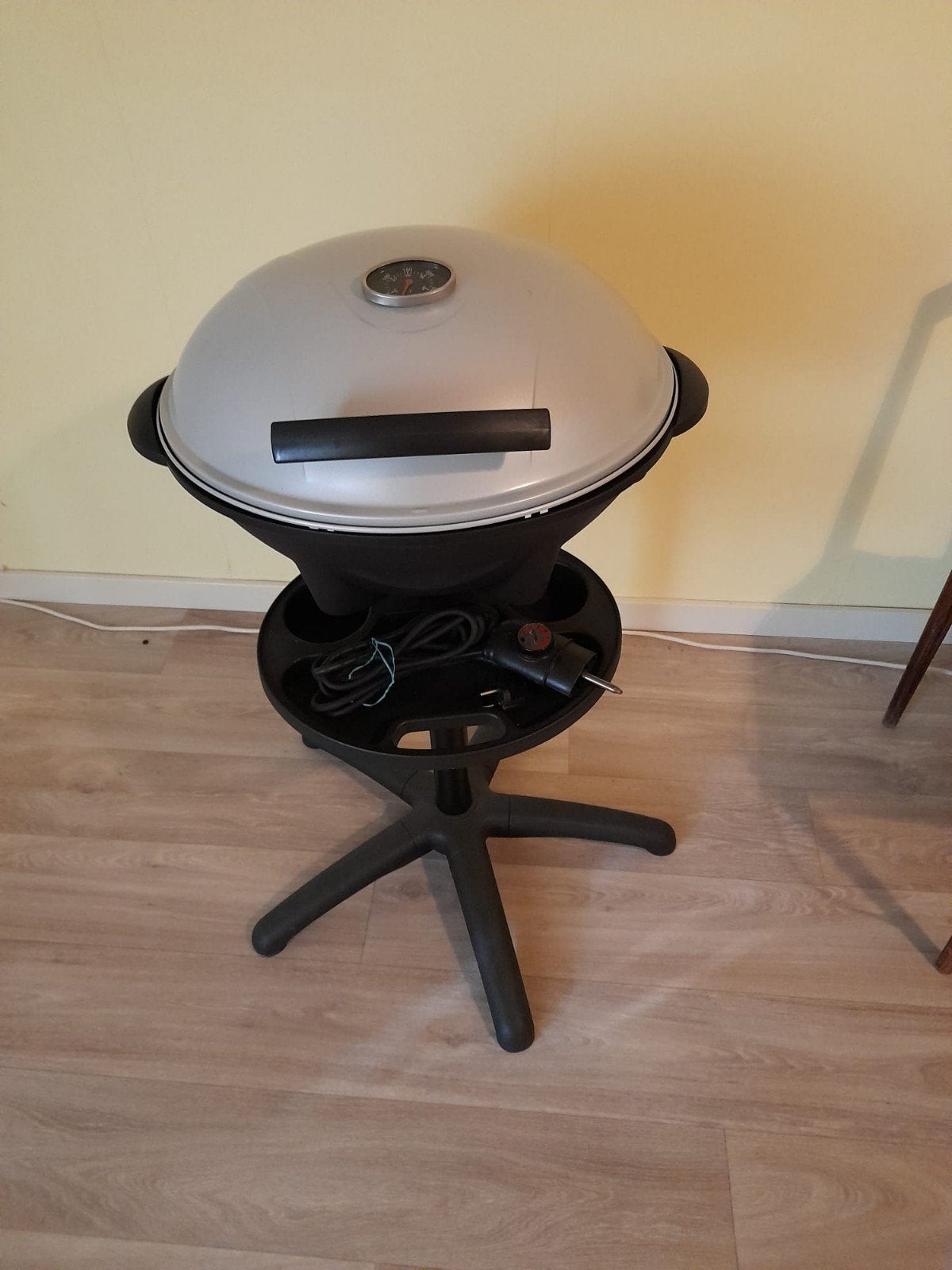 elektrische Barbecue, Ophalen, Gebruikt