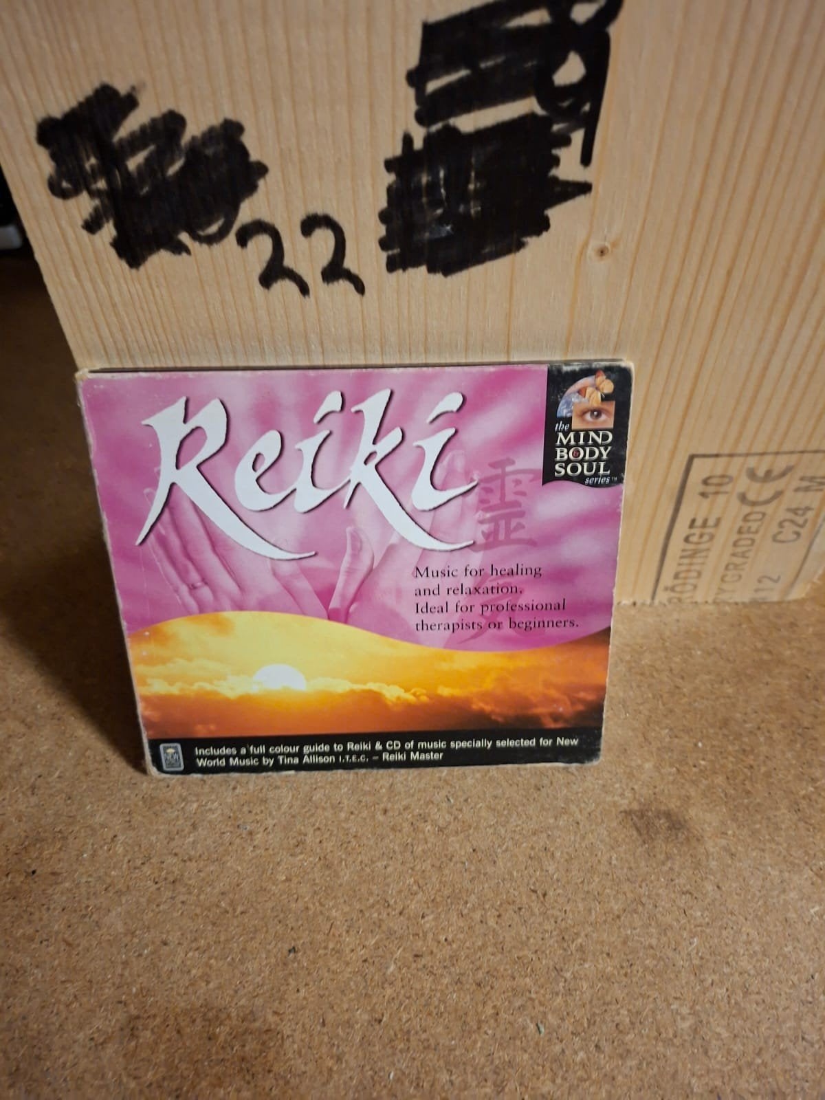 Reiki: Muziek voor healing en ontspanning (CD & Gids), Gebruikt, Ophalen of Verzenden, Meditatie, Inclusief boekje