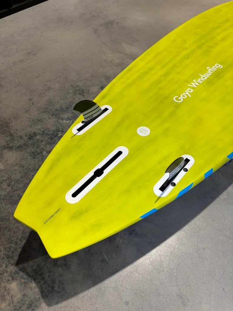 Goya Custom 3 PRO - 99L, Watersport en Boten, Windsurfen, Gebruikt, Minder dan 250 cm, -, Plank