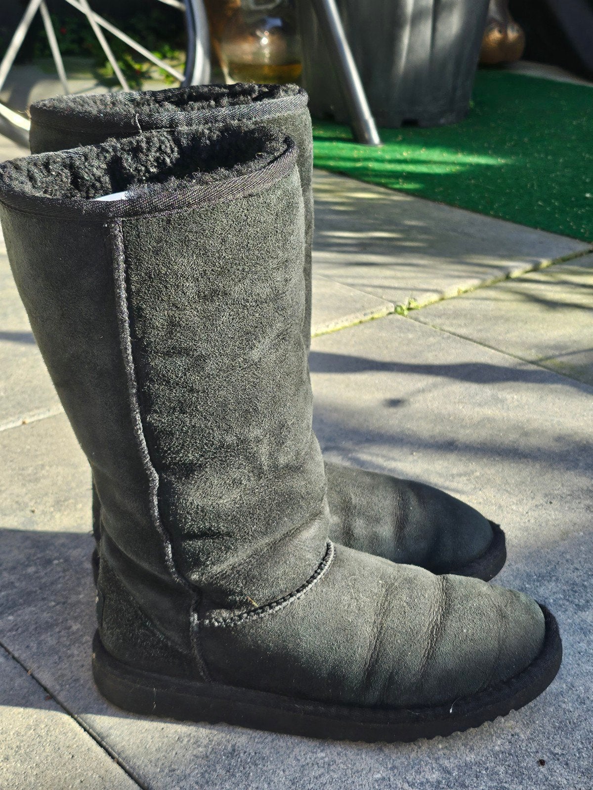 UGG Kids Classic Tall laarzen zwart, maat 35 (S/N 5229), Ophalen of Verzenden, Gedragen, Zwart, Hoge laarzen
