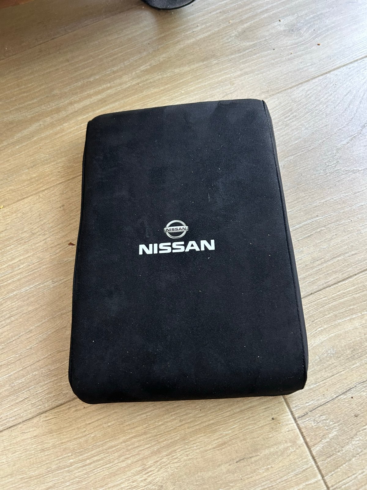Nissan X-trail T32 Kussen / Armsteun, Ophalen of Verzenden, Nieuw