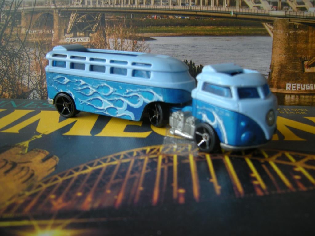 hotwheels 2015 custom volkswagen bus t1, Ophalen of Verzenden, Gebruikt, Auto