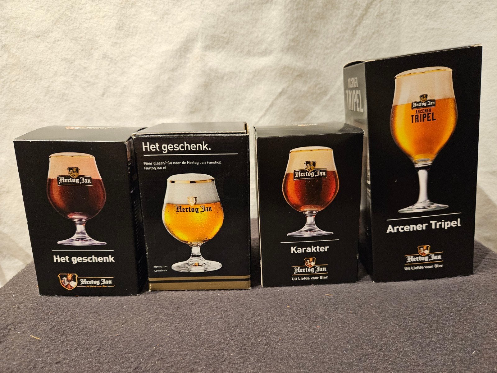 Hertog Jan Bierglazen Set - Nieuw in Verpakking, Verzamelen, Ophalen of Verzenden, Nieuw, Glas of Glazen, Hertog Jan