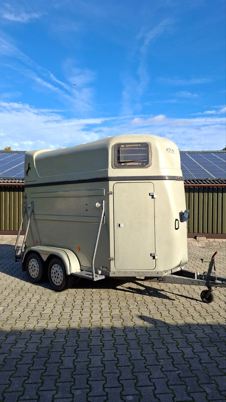 HEJA 5 sterren 2 paards polyester paardentrailer, Ophalen, Zo goed als nieuw, Polyester, 2-paards trailer