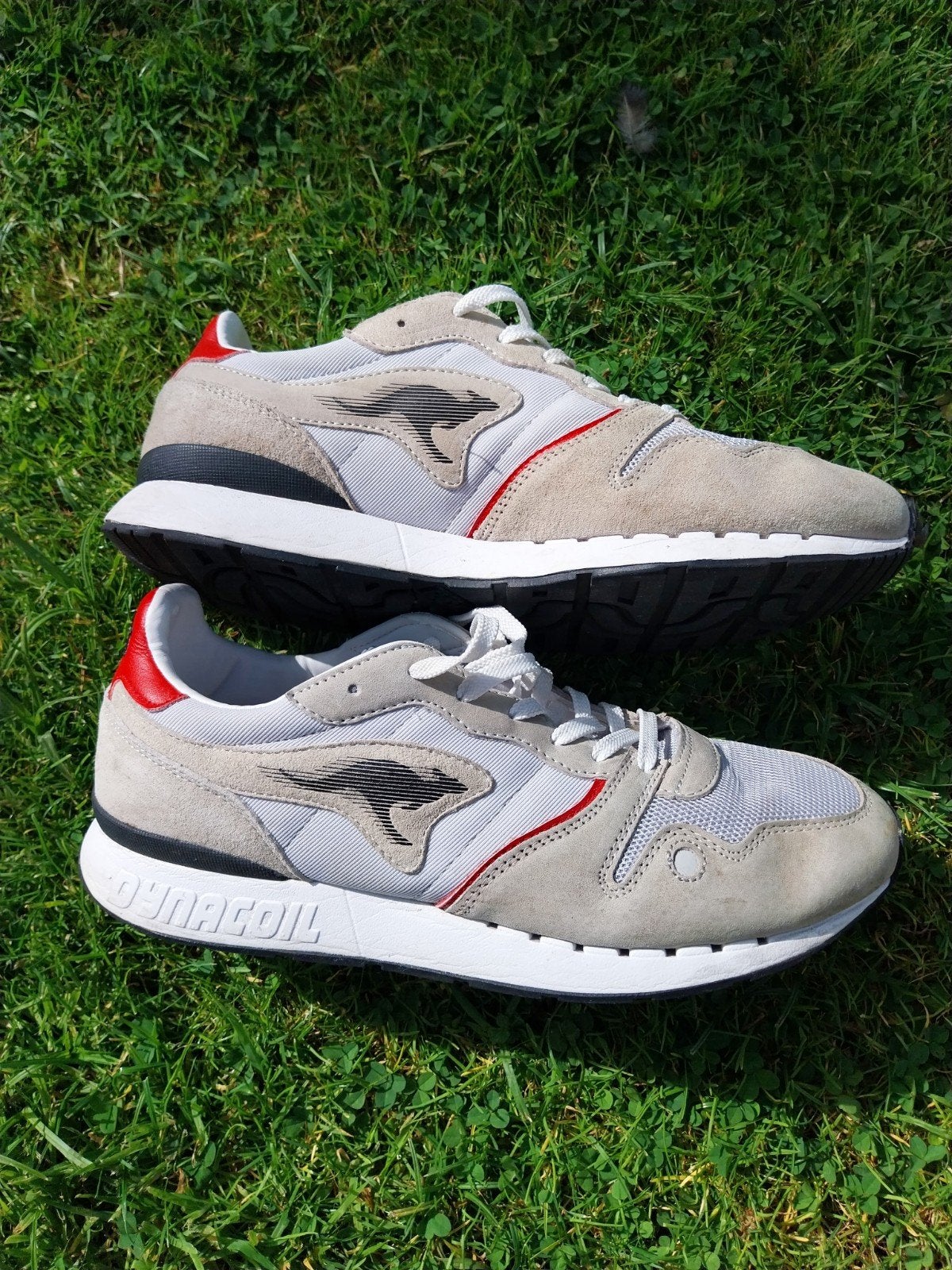 KangaROOS sneakers maat 44, grijs met rood, Kleding | Heren, Schoenen, Ophalen of Verzenden, Overige kleuren, KangaROOS, Sneakers of Gympen