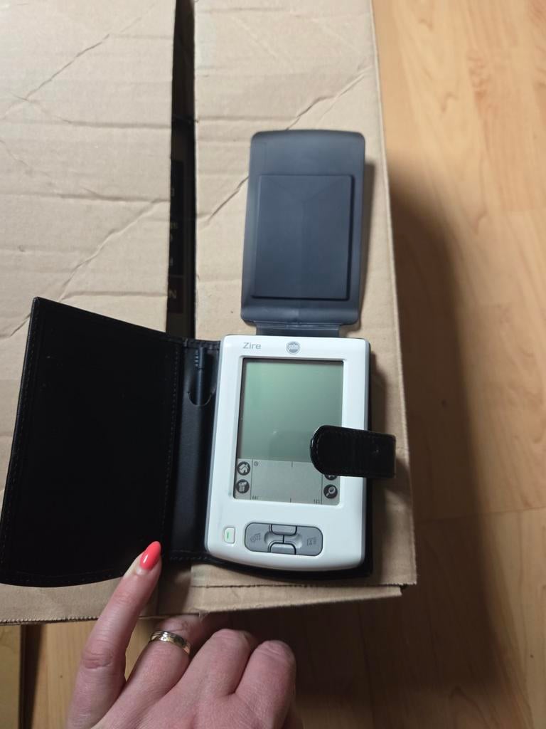 Palm Zire PDA met hoesje - Zo goed als nieuw, Telecommunicatie, Pda's, Ophalen of Verzenden