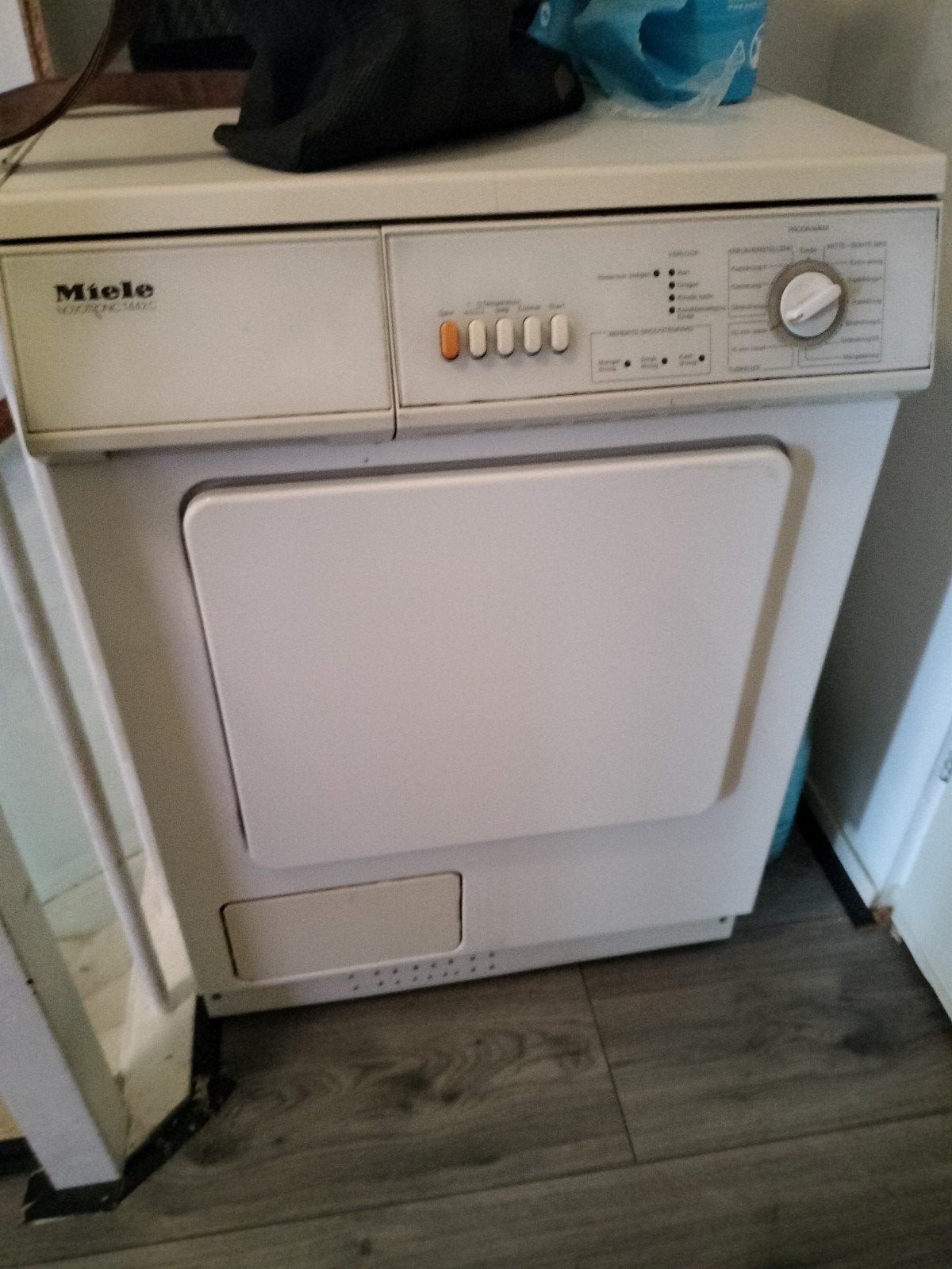 Miele wasdroger - Werkend neergezet, Ophalen, 6 tot 8 kg, Gebruikt, Voorlader