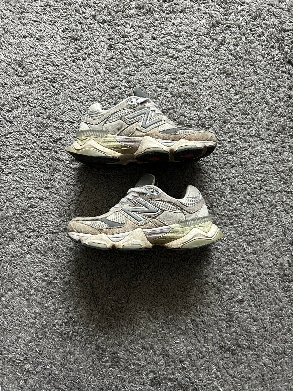 New Balance 9060 Maat 39,5, Ophalen of Verzenden, Nieuw, Grijs, Sneakers of Gympen
